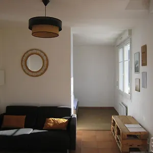 appartement-city-break-le-petit-valentre.midi-pyreneeshotels.com/