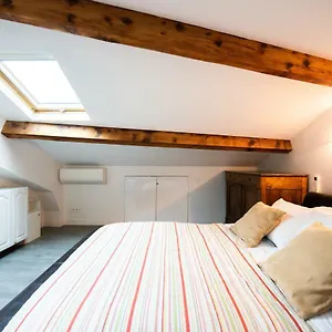 le-flix-charmant-4-personnes-climatis.hotels-rhonealpes.com/